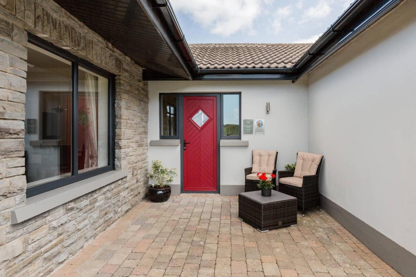 Luxury Lodges In Doolin Village With Hot Tubs Exterior foto
