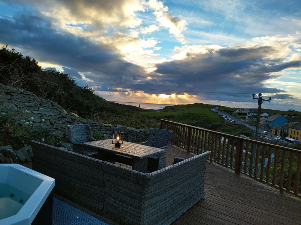 Luxury Lodges In Doolin Village With Hot Tubs Exterior foto
